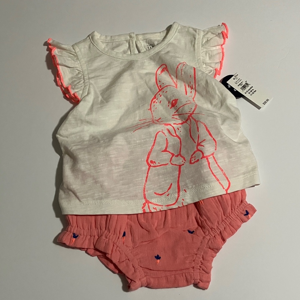 NWT Girls Outfit 6-12 Months